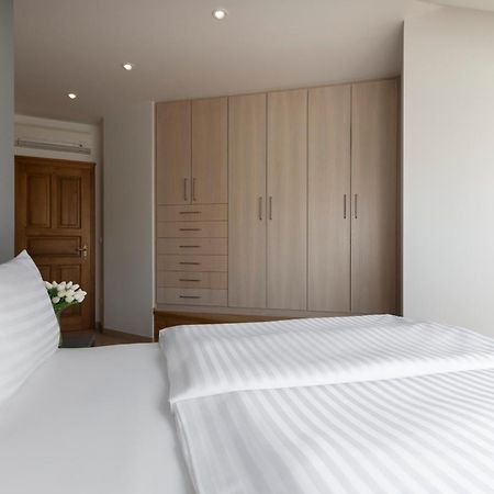 Bohemian Dreams Apartments And Suites By Dwellfort Prague Bilik gambar