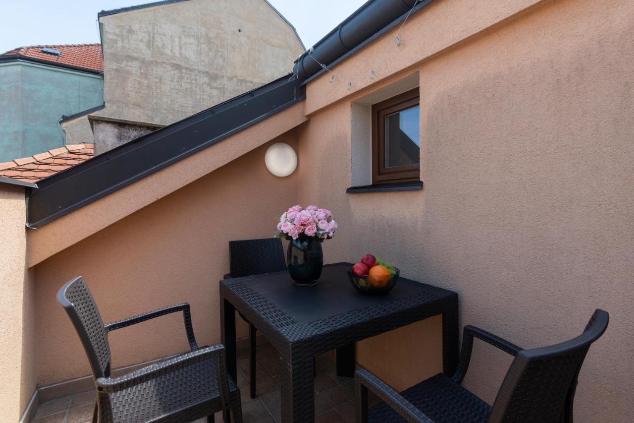 Bohemian Dreams Apartments And Suites Prague Luaran gambar