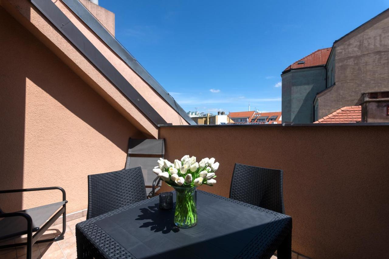 Bohemian Dreams Apartments And Suites Prague Luaran gambar