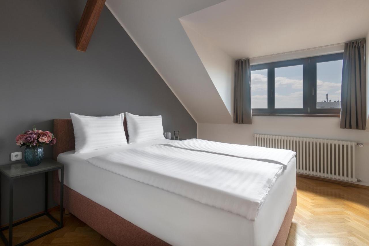 Bohemian Dreams Apartments And Suites Prague Luaran gambar